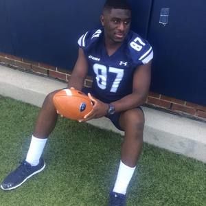 Meet your Posher, Tj